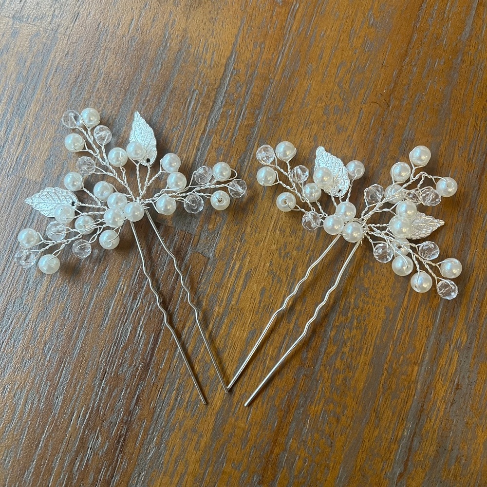 Wedding hair accessory